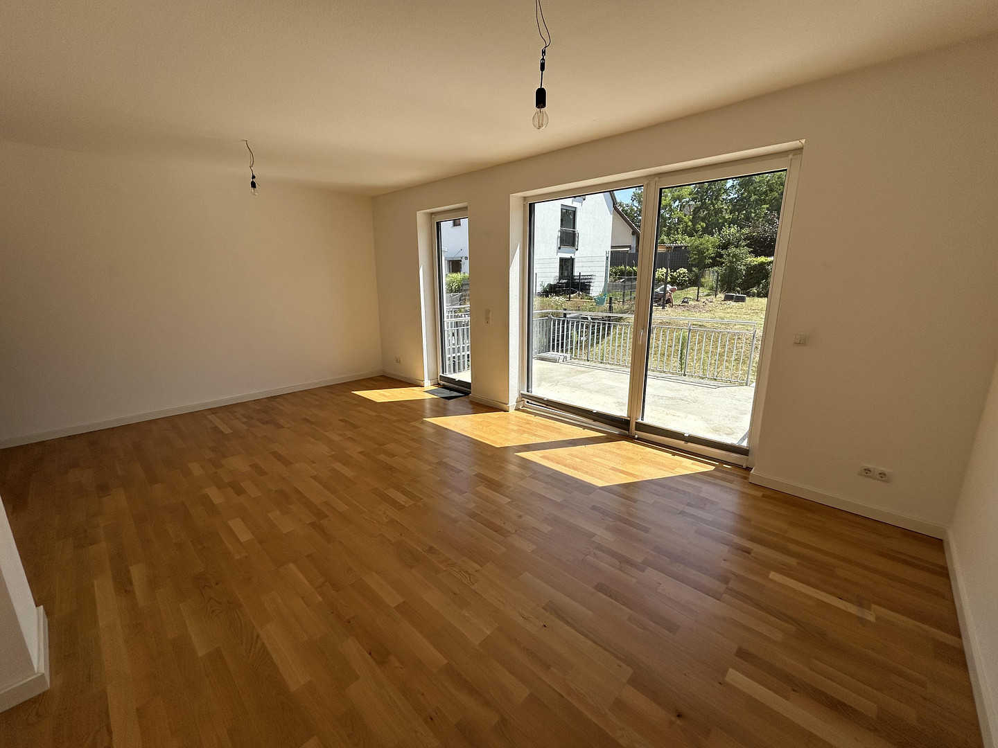 Viel Platz - Modernes Reiheneckhaus mit Garten in Frensdorf zu vermieten