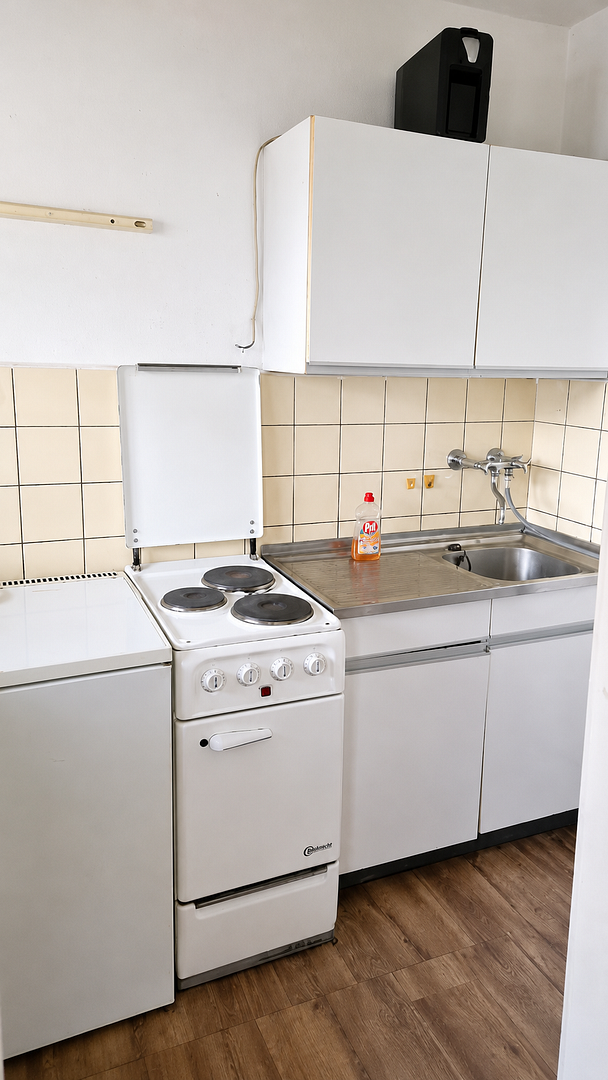 Möblierte 1-Zimmer-Wohnung in zentraler Lage nähe HBF Bremen inkl. Pantryküche – Rembertiring 41, 28203 Bremen(Mitte) – Vorschaubild 8