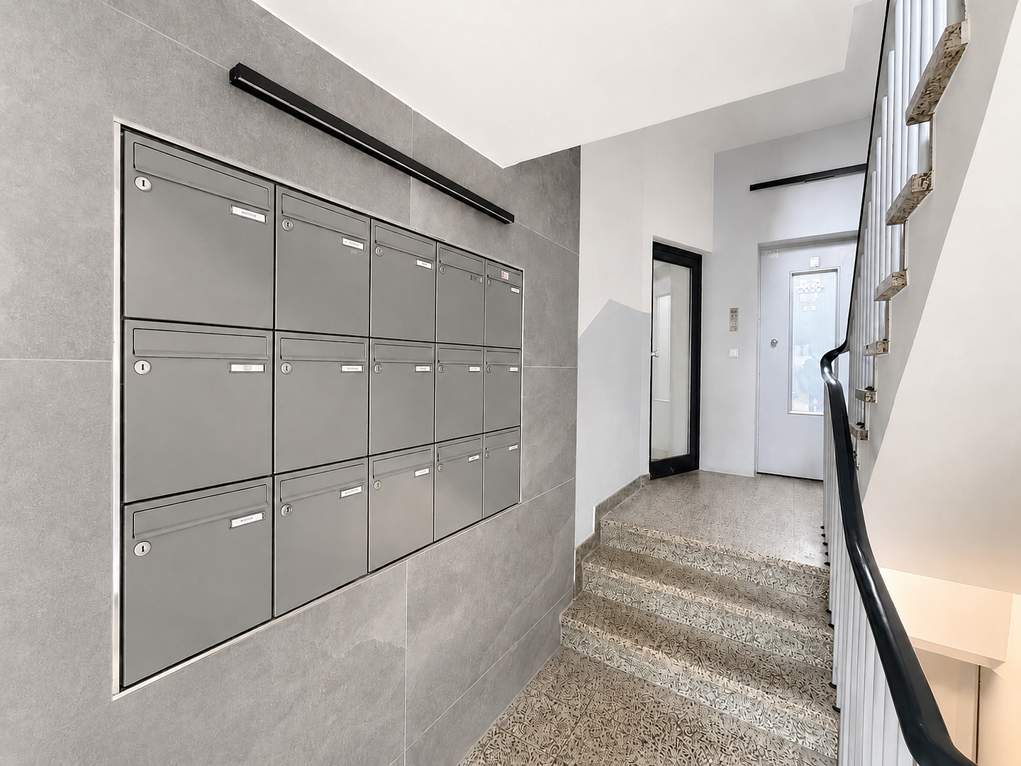Umfassend modernisierte 2-Zimmer-Wohnung mit Balkon, Aufzug und Kellerraum im Zentrum Düsseldorfs! – Gerresheimer Straße 65, 40211 Düsseldorf(Stadtmitte) – Vorschaubild 23