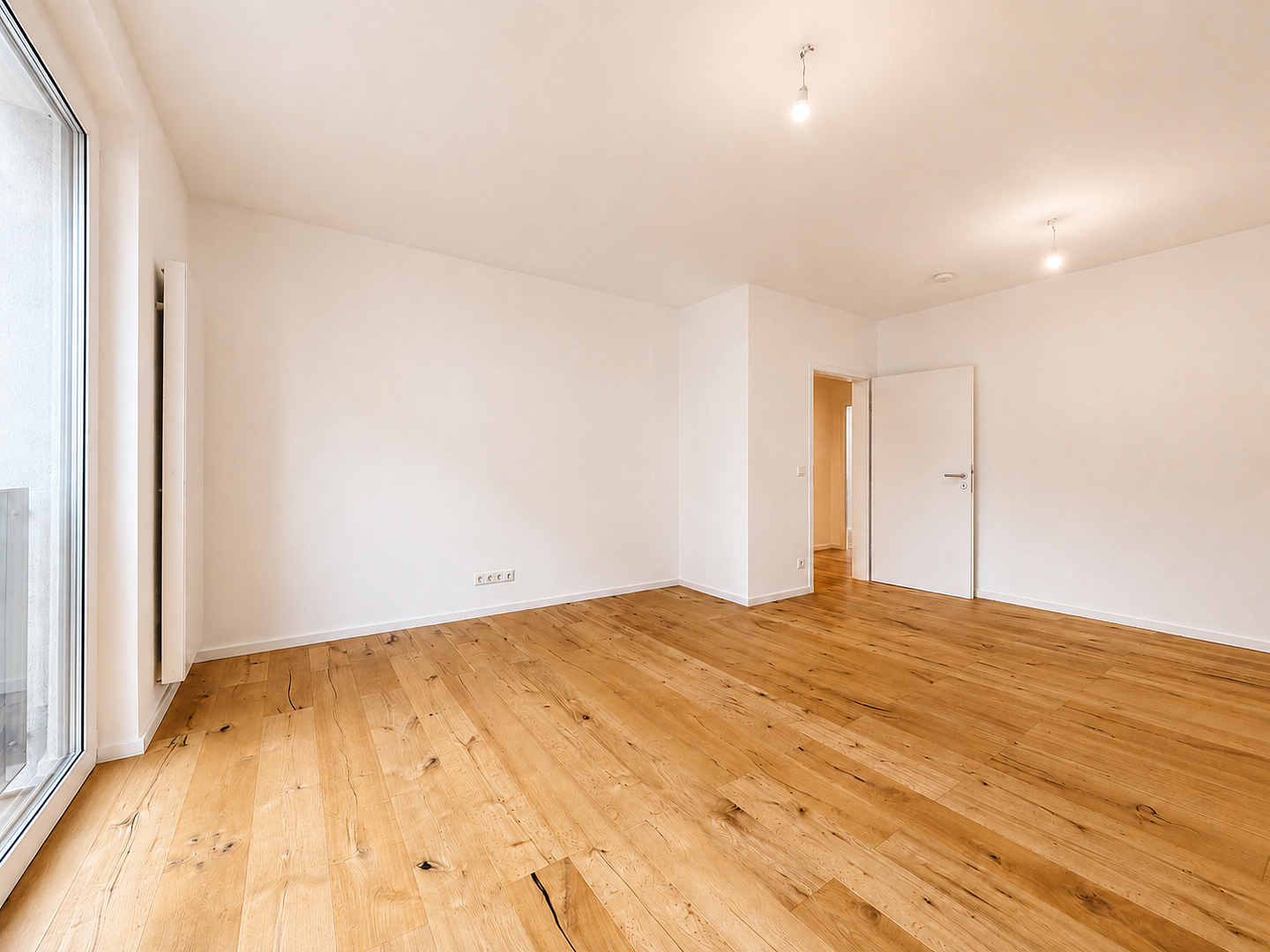 Umfassend modernisierte 2-Zimmer-Wohnung mit Balkon, Aufzug und Kellerraum im Zentrum Düsseldorfs! – Gerresheimer Straße 65, 40211 Düsseldorf(Stadtmitte) – Vorschaubild 5