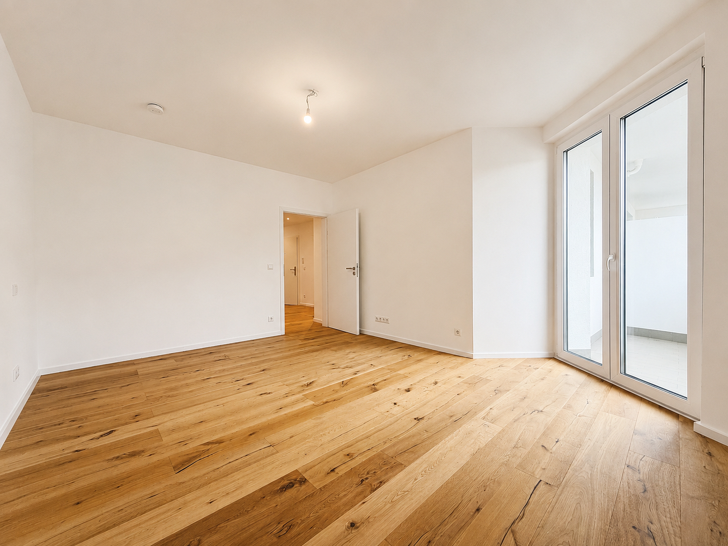 Umfassend modernisierte 2-Zimmer-Wohnung mit Balkon, Aufzug und Kellerraum im Zentrum Düsseldorfs! – Gerresheimer Straße 65, 40211 Düsseldorf(Stadtmitte) – Vorschaubild 9