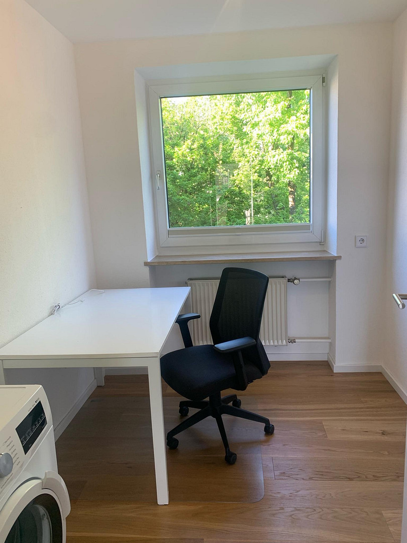 Möblierte, stilvolle 3-Zimmer-Wohnung in Isarnähe (befristet bis 2028) – Zeppelinstraße 7, 81541 München(Au) – Vorschaubild 9