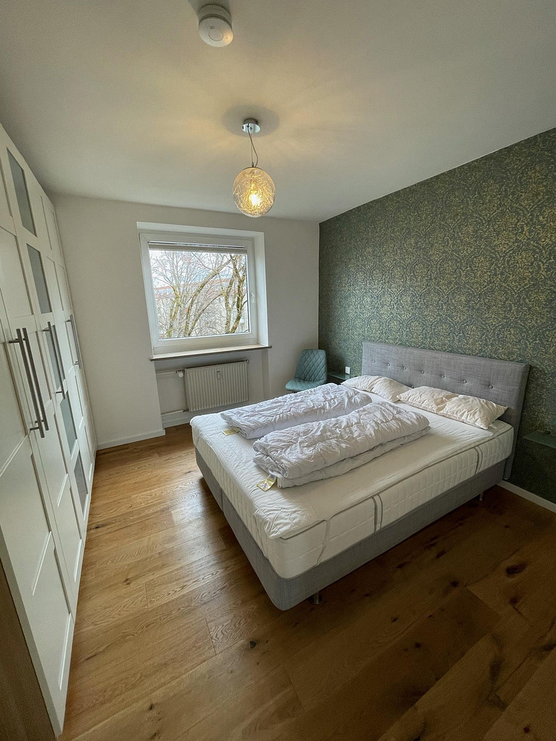 Möblierte, stilvolle 3-Zimmer-Wohnung in Isarnähe (befristet bis 2028) – Zeppelinstraße 7, 81541 München(Au) – Vorschaubild 8