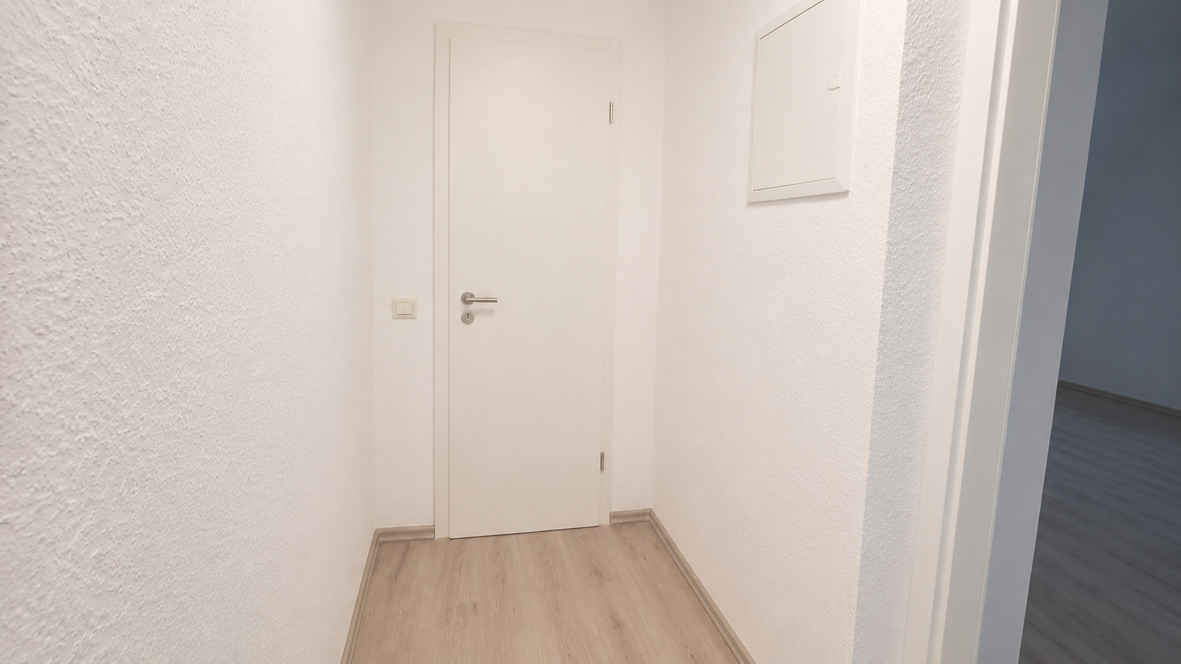 Renovierte Einzimmerwohnung mit Spitzgiebel mit guter Unianbindung – Sybelstr. 64, 45145 Essen(Frohnhausen) – Vorschaubild 3