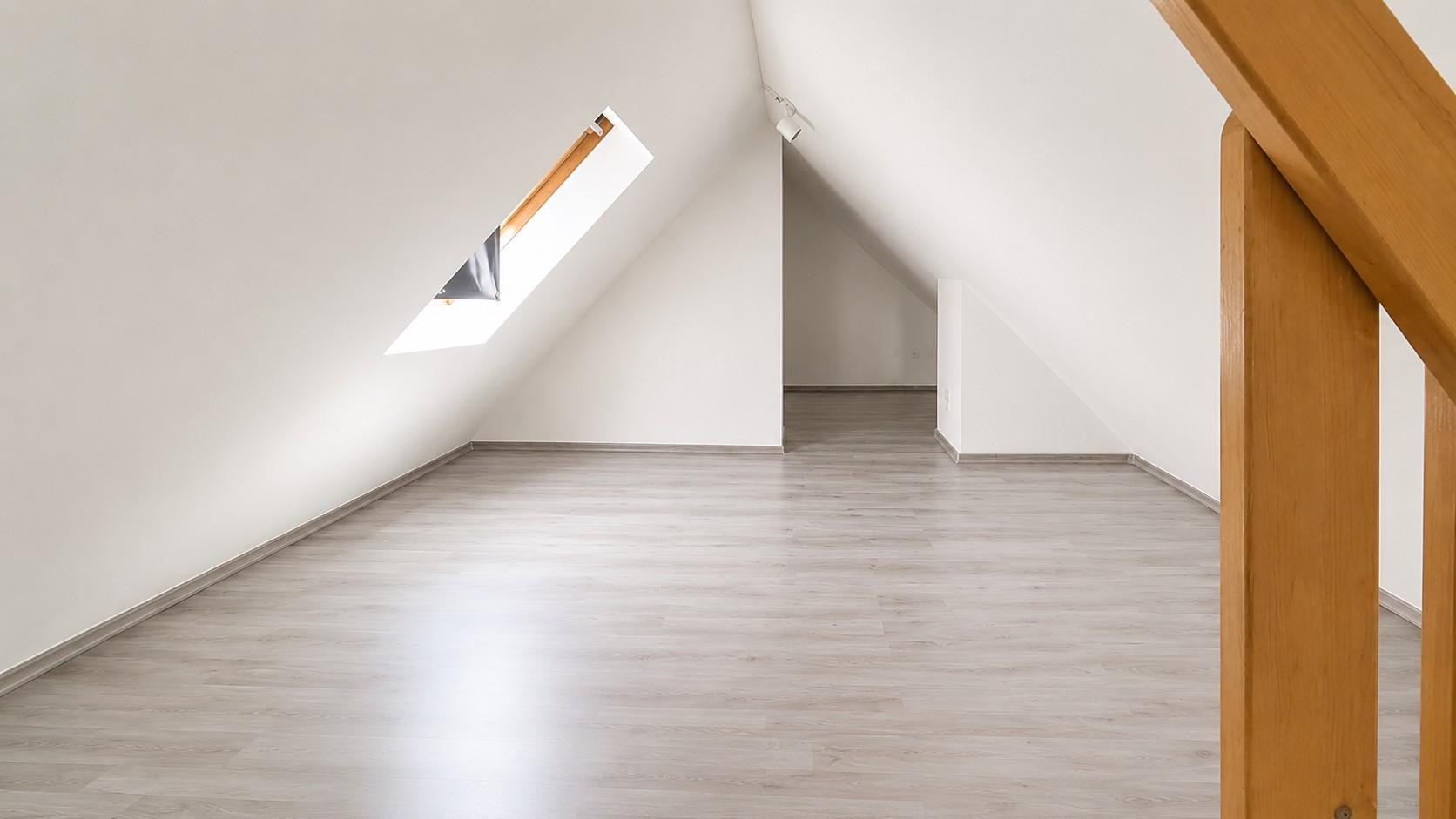 Renovierte Einzimmerwohnung mit Spitzgiebel mit guter Unianbindung – Sybelstr. 64, 45145 Essen(Frohnhausen) – Vorschaubild 5