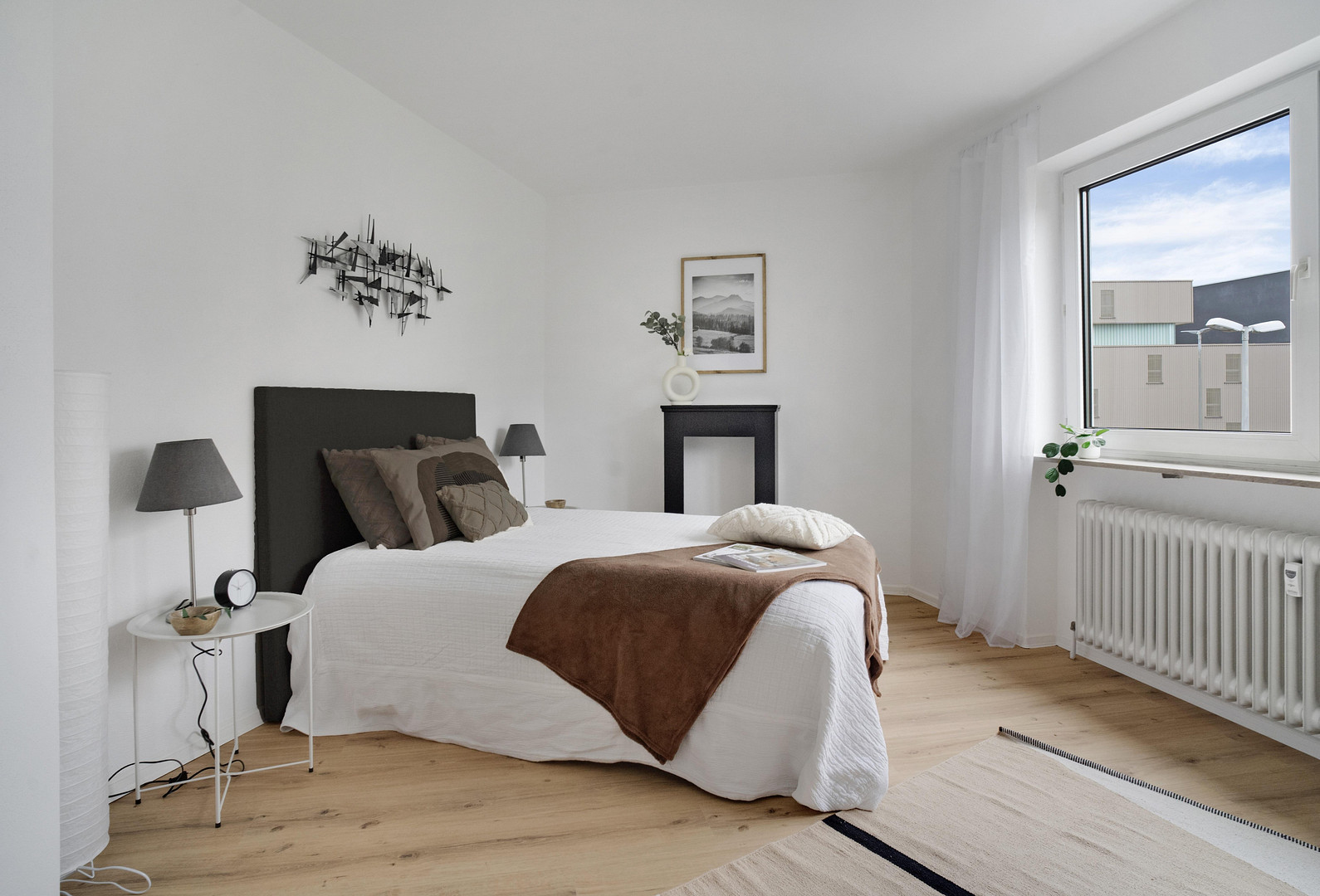 Bezugsfertig! Moderne, lichtdurchflutete 2-Zimmer-Wohnung in attraktiver Nürnberger Lage – Nürnberg(Maxfeld) – Bild 1 von 9
