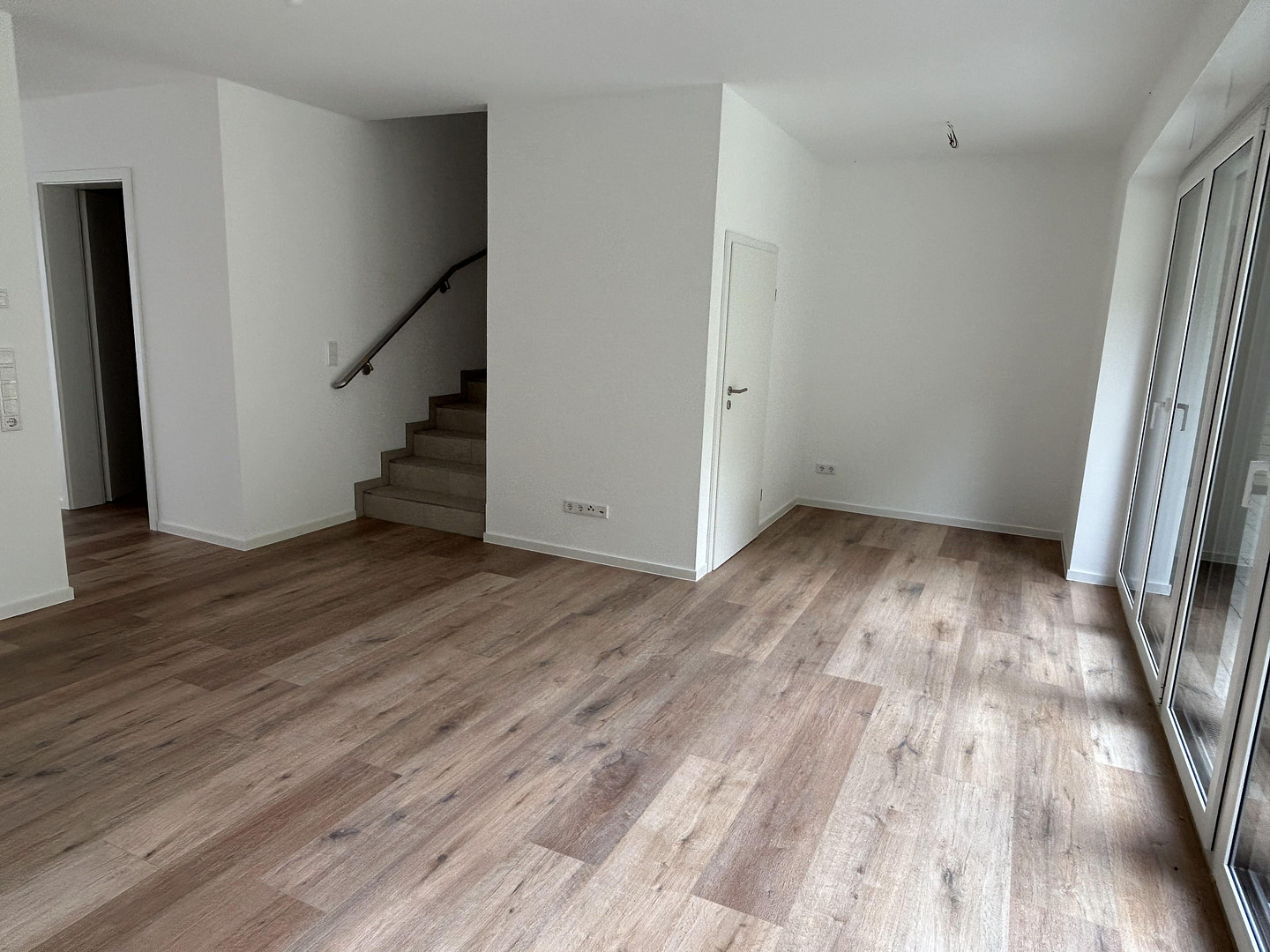 Erstbezug in Damme (4 Häuser verfügbar) | 5-Zimmer | KfW 40 | Garage & Garten | ca. 165 m² – Dorfmüllerweg 7b, 49401 Damme – Vorschaubild 8