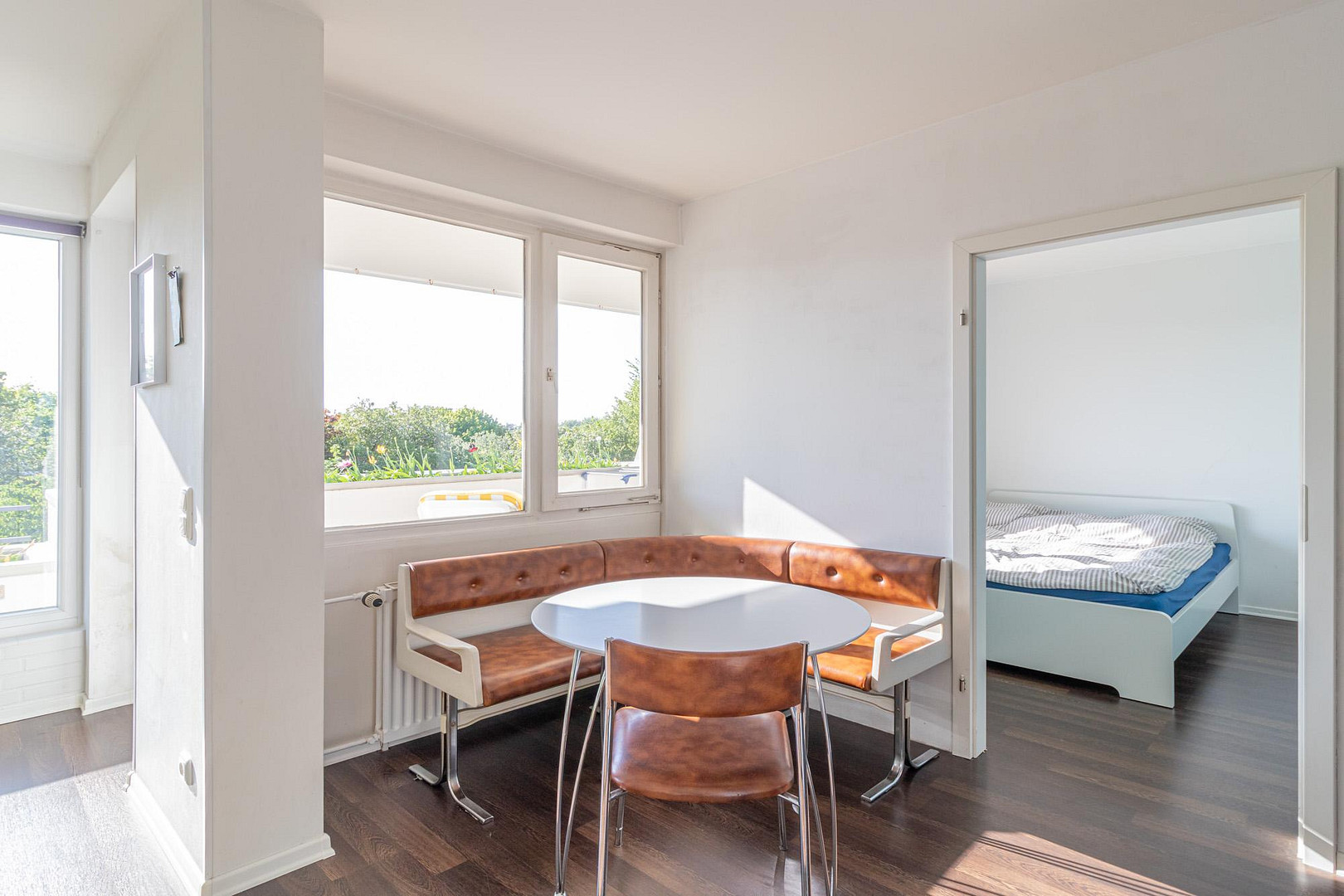 Designer Terrassenwohnung (18 min. Hbf) Natur, Parkplatz (nur befristet 6-12 Monate) 1.700 € inkl NK – Münterweg 14, 22115 Hamburg(Billstedt) – Vorschaubild 8