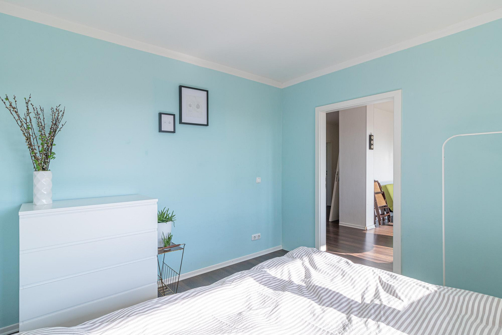 Designer Terrassenwohnung (18 min. Hbf) Natur, Parkplatz (nur befristet 6-12 Monate) 1.700 € inkl NK – Münterweg 14, 22115 Hamburg(Billstedt) – Vorschaubild 12