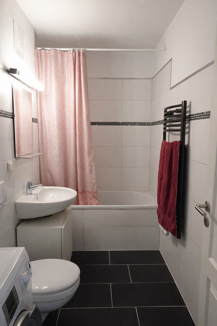 Gut geschnittene 2-Zimmer-Wohnung mit Tiefgaragenstellplatz und Balkon in Hannover-Davenstedt – Hannover(Davenstedt) – Vorschaubild 8
