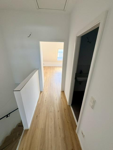 ERSTBEZUG 145qm Familienfreundliche Neubauhaus mit 2 Stellplätzen nähe U2 Röthenbach – Lilienstrasse 29., 90547 Stein – Vorschaubild 28