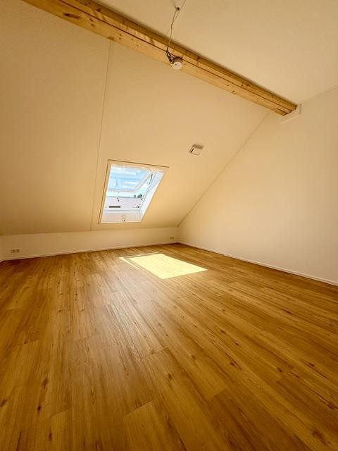 ERSTBEZUG 145qm Familienfreundliche Neubauhaus mit 2 Stellplätzen nähe U2 Röthenbach – Lilienstrasse 29., 90547 Stein – Vorschaubild 31