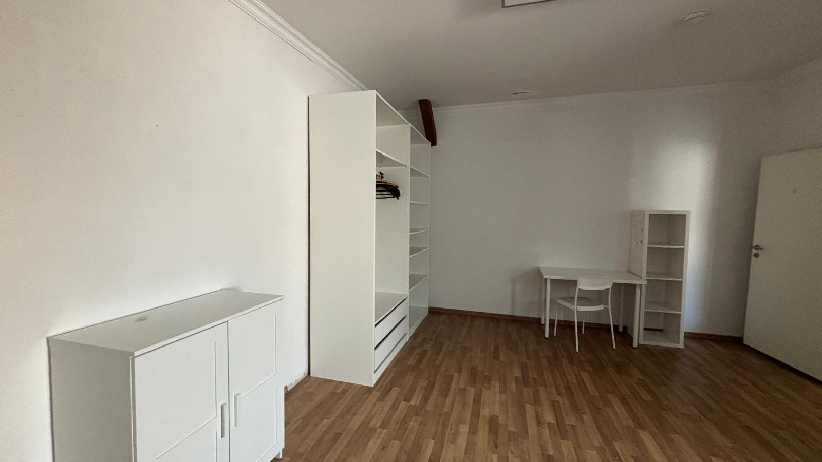5 Zimmerwohnung (Loft) im modern ausgebauten Dach in Bestlage mit 150m² und 2 Bädern – Bürgermeister-Smidt-Straße 121, 27568 Bremerhaven(Mitte-Nord) – Vorschaubild 4