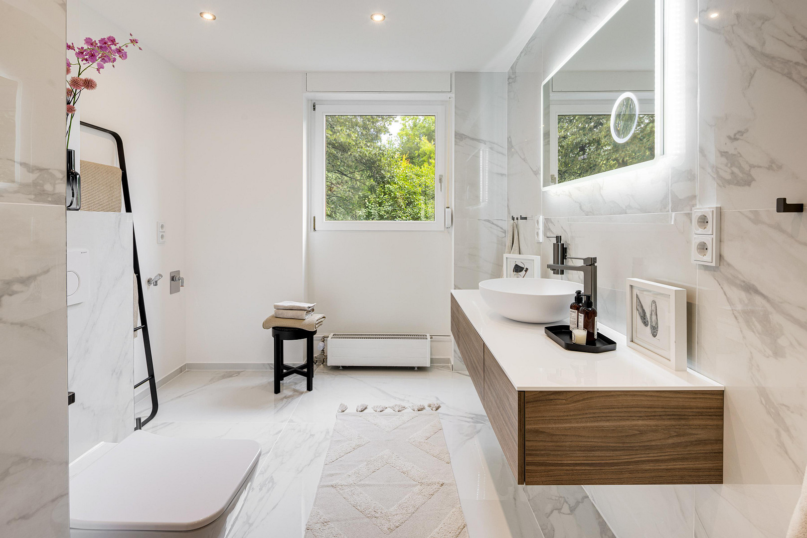 Wohnen wie im Neubau – stilvoll kernsanierte 3-Zimmer-Wohnung mit Balkon im Grünen – 81243 München(Aubing) – Vorschaubild 3