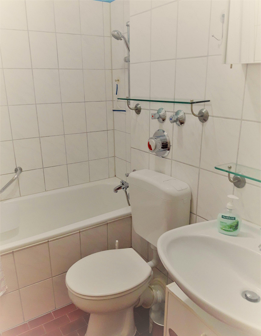 Möblierte, helle 1-Zimmer-Wohnung mit Südloggia in absolut ruhiger und dennoch zentraler Lage! – Regina-Ullmann-Str., 81927 München(Johanneskirchen) – Vorschaubild 12