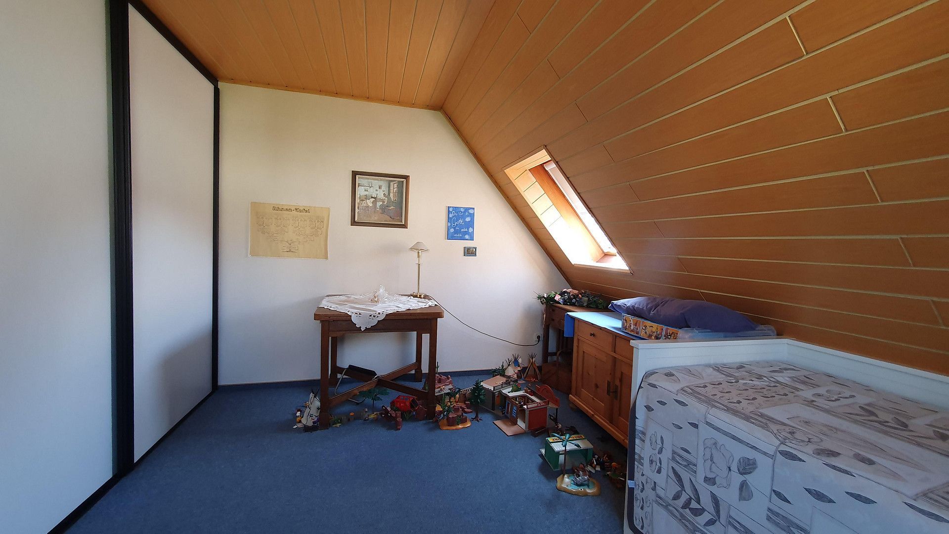Freistehendes Einfamilienhaus mit Einliegerwohnung, Pool und großem Garten in Remscheid Süd – Remscheid – Vorschaubild 29