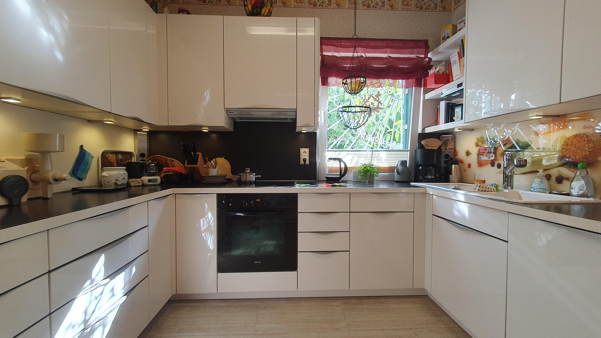 Freistehendes Einfamilienhaus mit Einliegerwohnung, Pool und großem Garten in Remscheid Süd – Remscheid – Vorschaubild 13