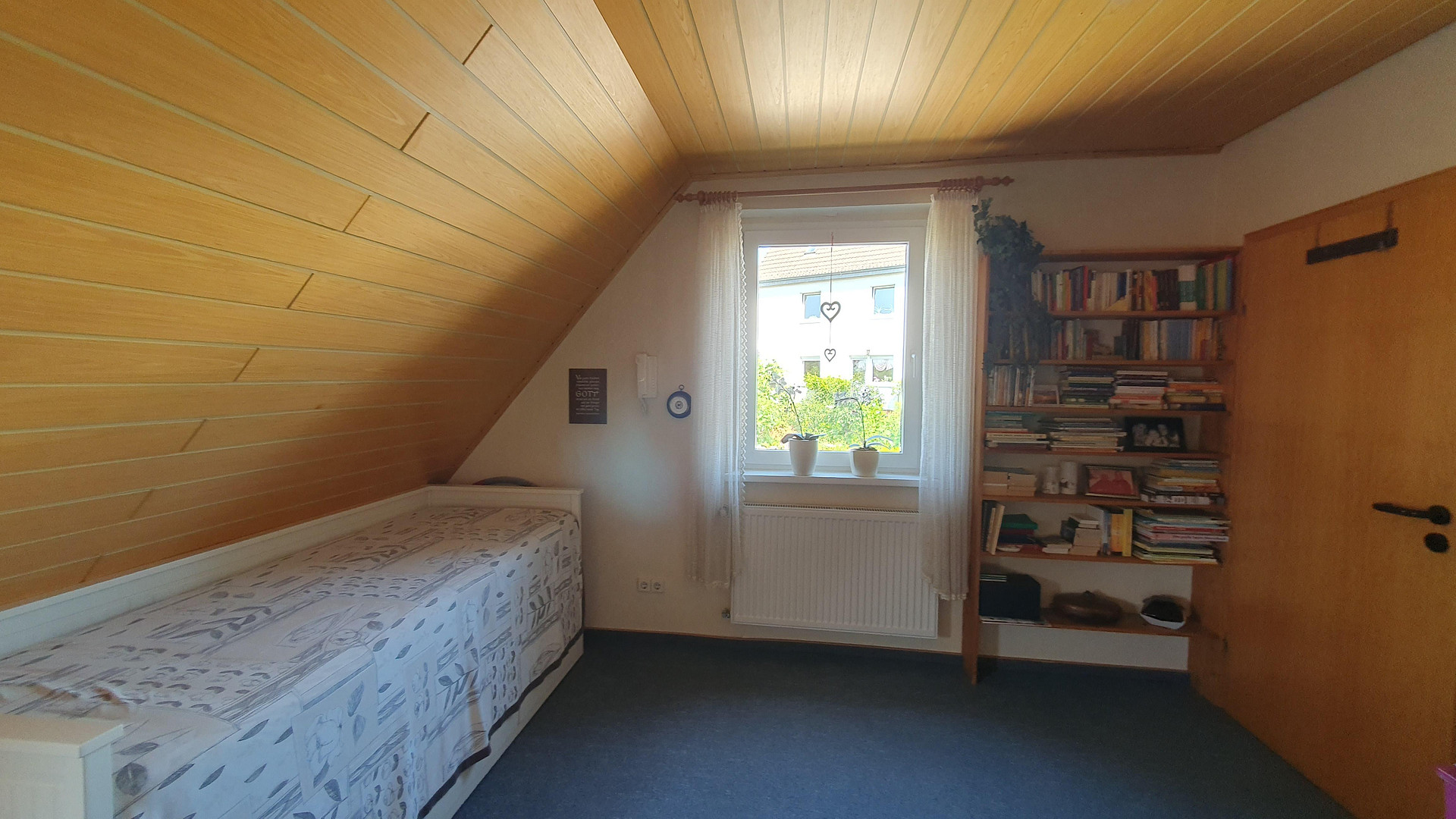 Freistehendes Einfamilienhaus mit Einliegerwohnung, Pool und großem Garten in Remscheid Süd – Remscheid – Vorschaubild 30