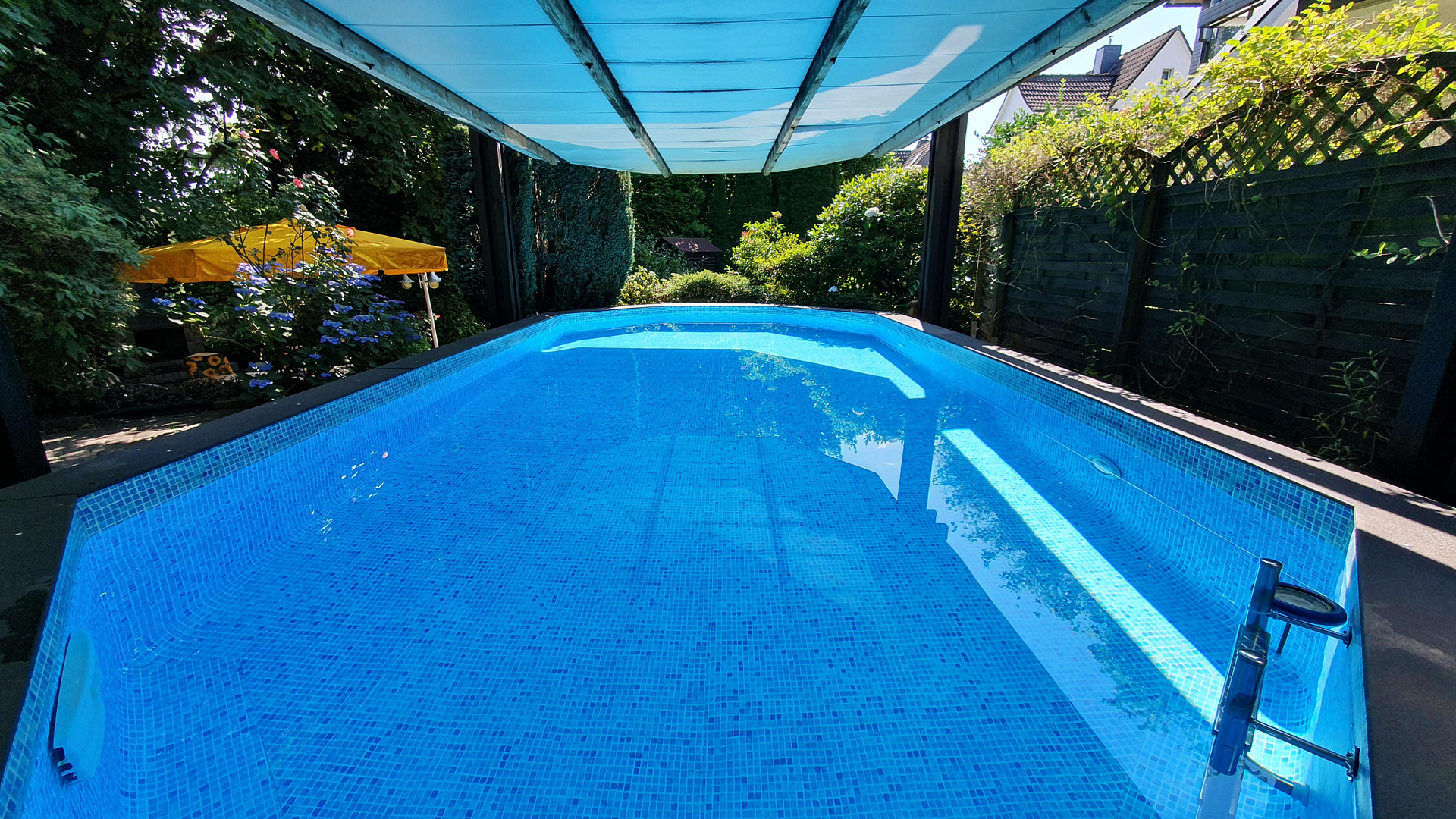 Freistehendes Einfamilienhaus mit Einliegerwohnung, Pool und großem Garten in Remscheid Süd – Remscheid – Vorschaubild 10