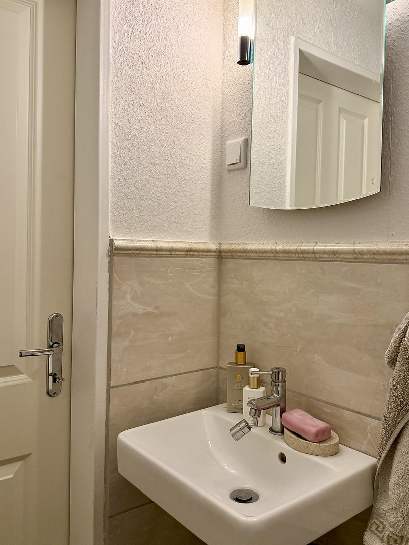 Ruhig, grün & zentrumsnahe 3-Zi. 74qm Wohnung mit SW-Loggia am Grafenberger Wald – Hülsmeyerstraße 4, 40629 Düsseldorf(Ludenberg) – Vorschaubild 8