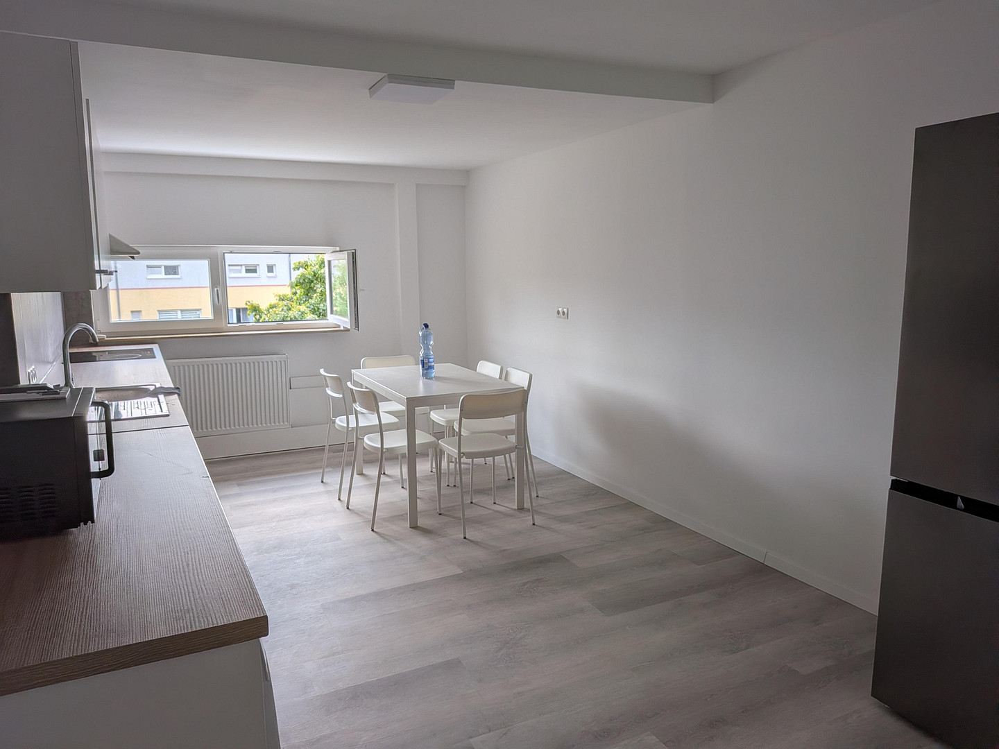 Erstbezug nach Kernsanierung: Moderne WG-Zimmer (All-In 550€) – Einzeln oder als 4er-Gruppe – Zeppelinstraße 42, 68169 Mannheim – Vorschaubild 3