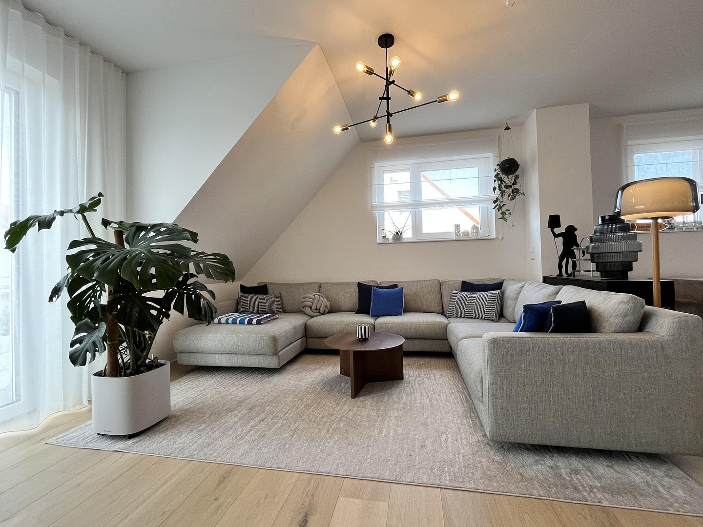 Großzügige Maisonettewohnung mit Hausgefühl – Lindenplatz 12a, 90455 Nürnberg(Katzwang) – Vorschaubild 2