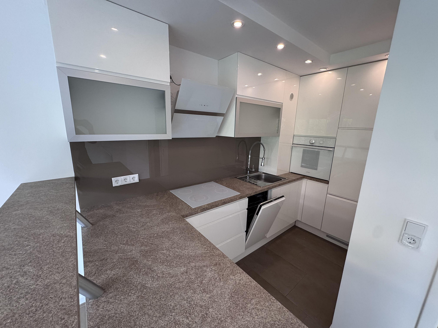 Lichtdurchflutete 2,5-Zimmer-Maisonette, Terrasse und Garten – frisch renoviert & sofort beziehbar – 21147 Hamburg(Hausbruch) – Vorschaubild 3