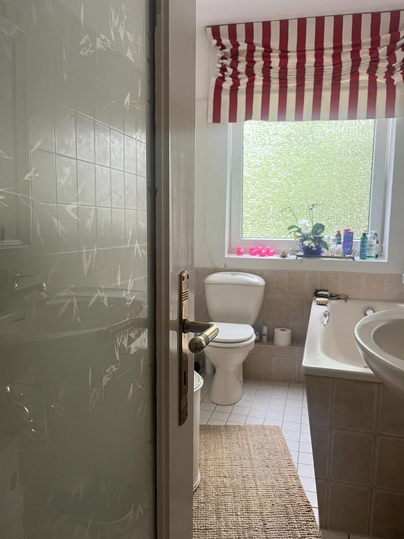 Sonnige 3,5-Zimmer-Wohnung mit Südbalkon im Herzen Hamburgs – 22087 Hamburg(Uhlenhorst) – Vorschaubild 12
