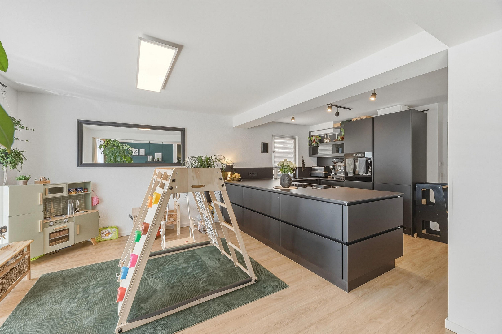 Kernsanierte Doppelhaushälfte mit Einliegerwohnung – 70329 Stuttgart(Rohracker) – Vorschaubild 9