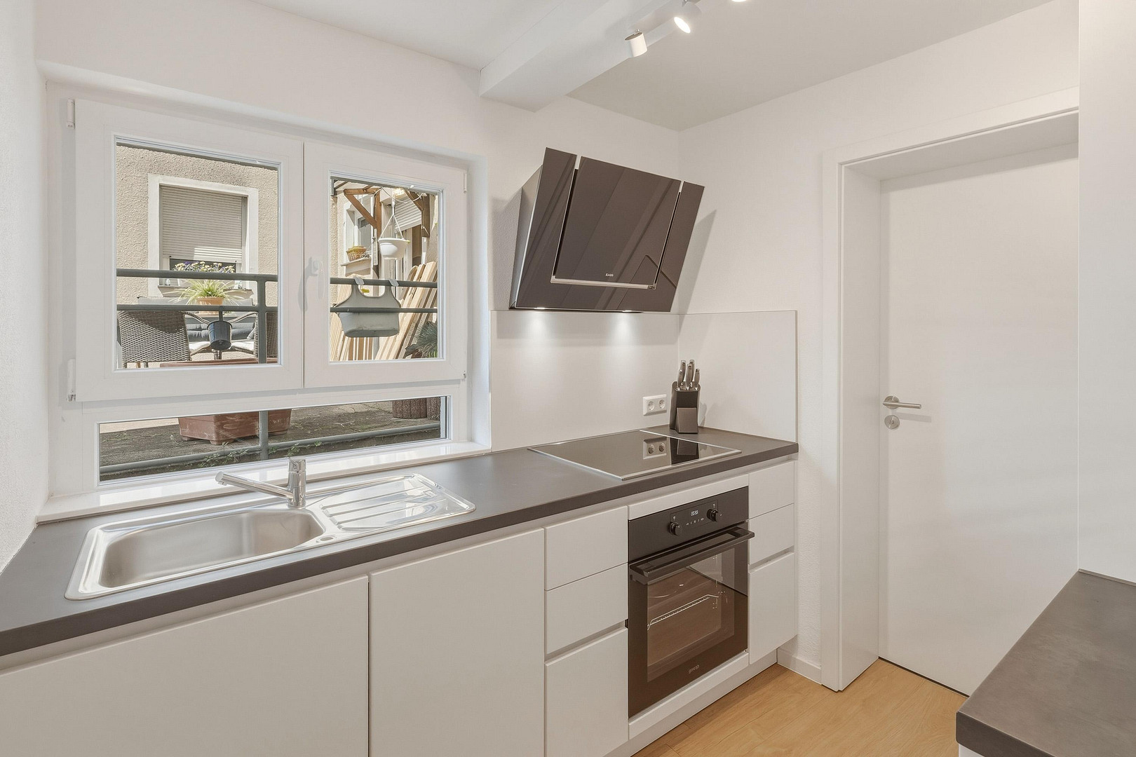 Kernsanierte Doppelhaushälfte mit Einliegerwohnung – 70329 Stuttgart(Rohracker) – Vorschaubild 21