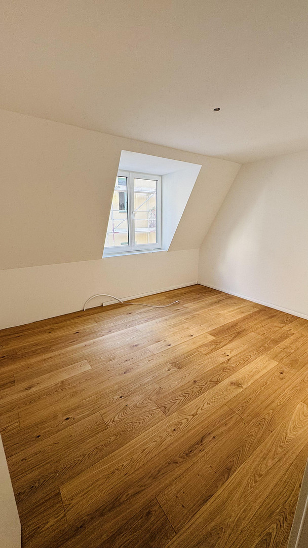 4-Zimmer-Maisonette-Dachgeschosswohnung im ruhigen Rückgebäude (Erstbezug) – Schwanthalerstr. 142, 80339 München(Schwanthalerhöhe) – Vorschaubild 3