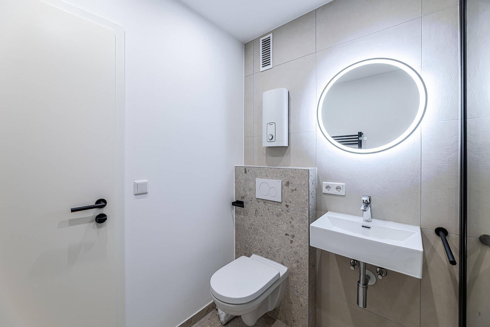 Modernisierte, frisch kernsanierte 2-Zimmer-Eigentumswohnung | 61 m² | Südbalkon – Hauchstraße 42, 90449 Nürnberg Röthenbach b. Schweinau(Röthenbach) – Vorschaubild 4
