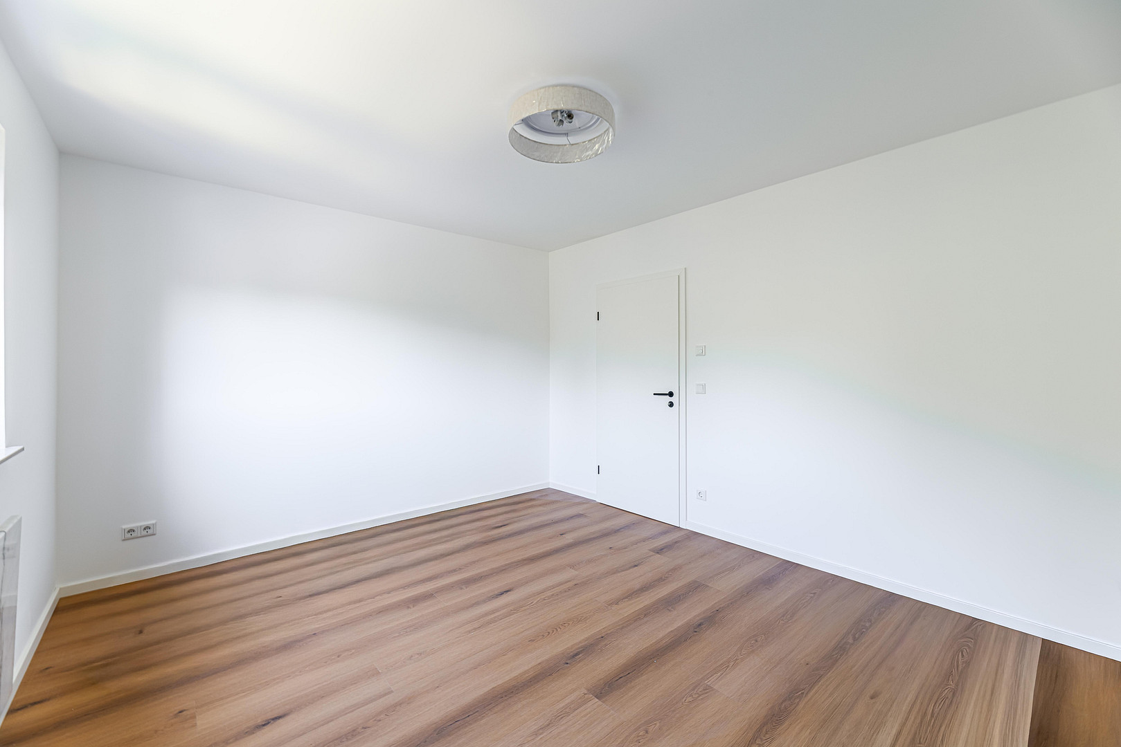 Modernisierte, frisch kernsanierte 2-Zimmer-Eigentumswohnung | 61 m² | Südbalkon – Hauchstraße 42, 90449 Nürnberg Röthenbach b. Schweinau(Röthenbach) – Vorschaubild 7