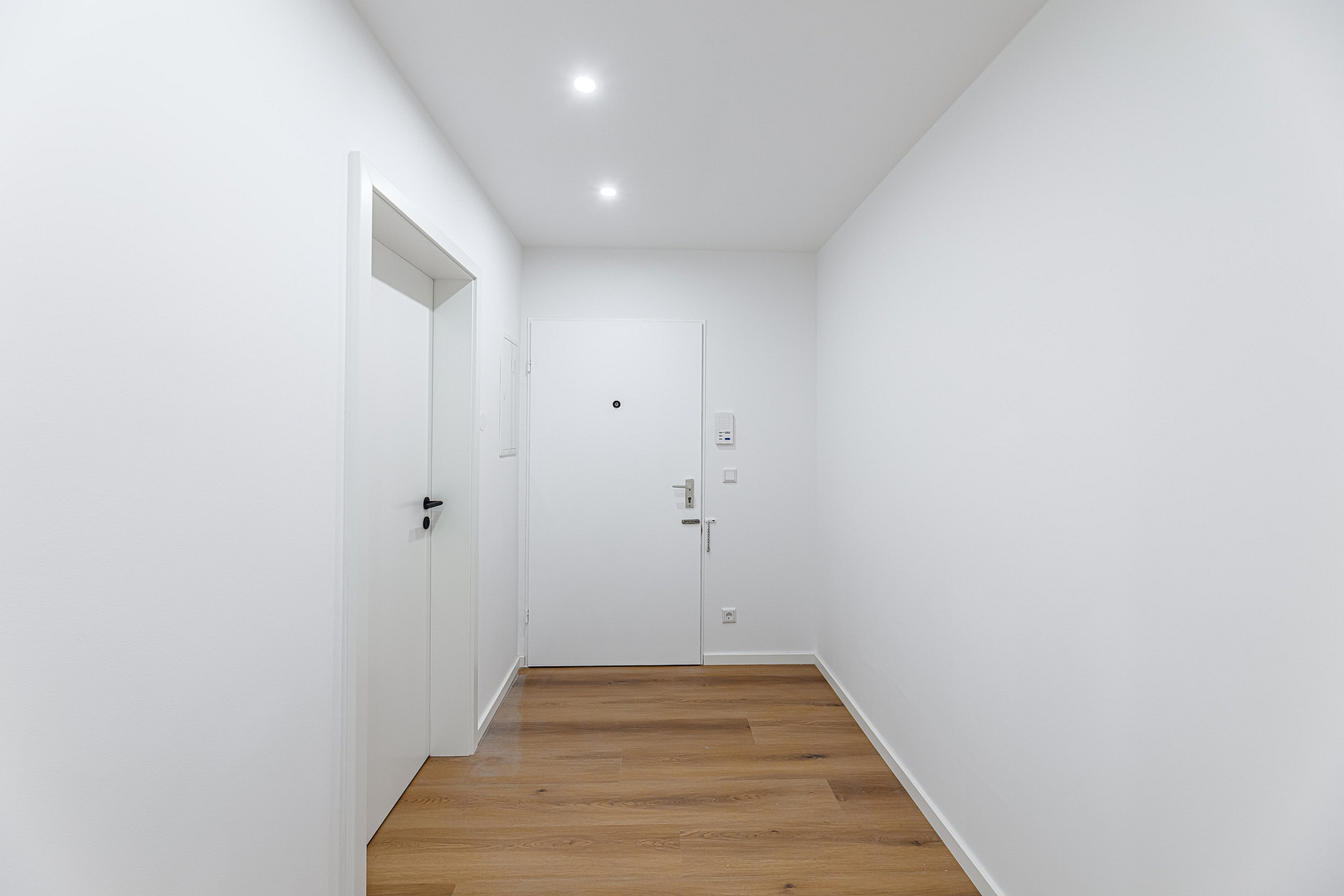 Modernisierte, frisch kernsanierte 2-Zimmer-Eigentumswohnung | 61 m² | Südbalkon – Hauchstraße 42, 90449 Nürnberg Röthenbach b. Schweinau(Röthenbach) – Vorschaubild 11