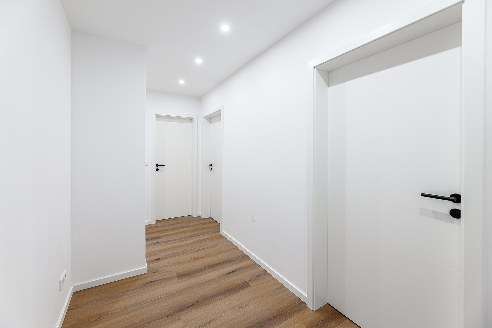 Modernisierte, frisch kernsanierte 2-Zimmer-Eigentumswohnung | 61 m² | Südbalkon – Hauchstraße 42, 90449 Nürnberg Röthenbach b. Schweinau(Röthenbach) – Vorschaubild 10