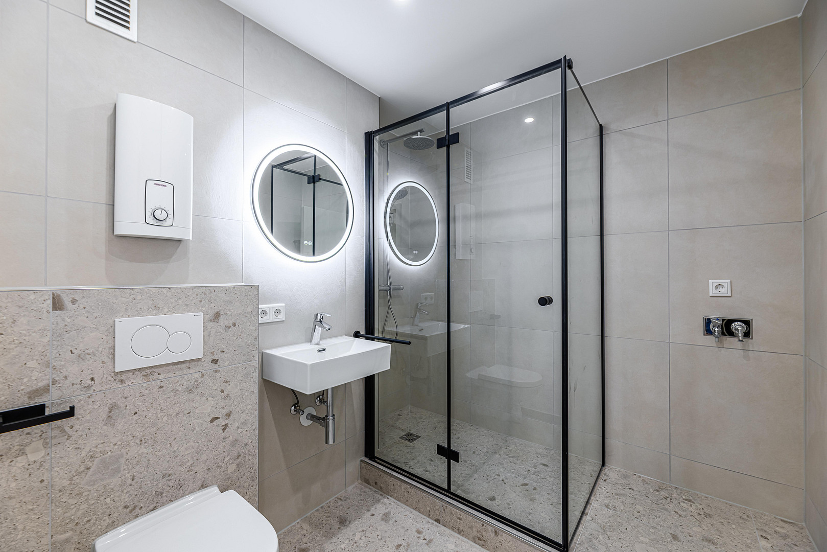 Modernisierte, frisch kernsanierte 2-Zimmer-Eigentumswohnung | 61 m² | Südbalkon – Hauchstraße 42, 90449 Nürnberg Röthenbach b. Schweinau(Röthenbach) – Vorschaubild 3