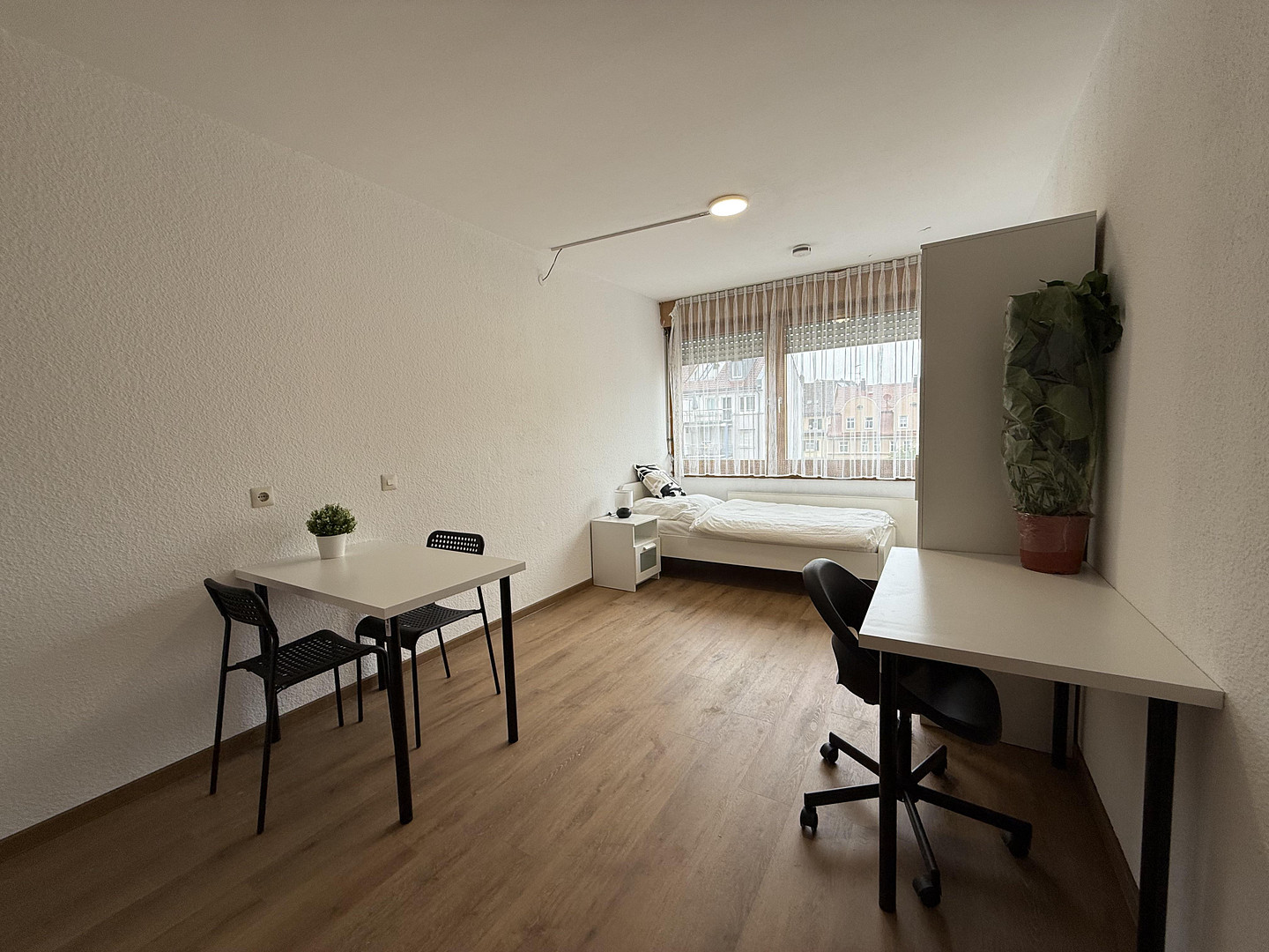Studio, Zentral und Vollmöbliert (ALL-Inklusive) – Henkestraße 71, 91054 Erlangen – Vorschaubild 3