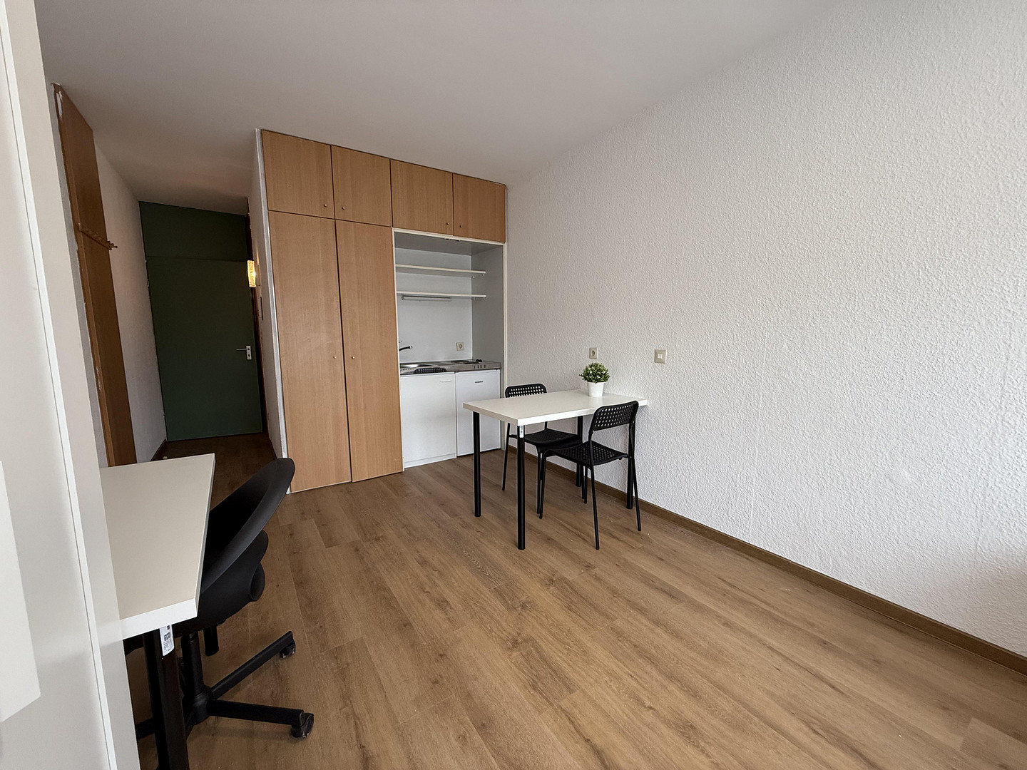 Studio, Zentral und Vollmöbliert (ALL-Inklusive) – Henkestraße 71, 91054 Erlangen – Vorschaubild 6