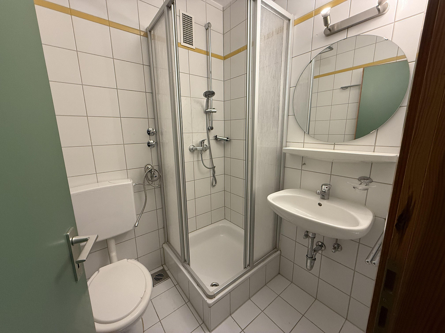 Studio, Zentral und Vollmöbliert (ALL-Inklusive) – Henkestraße 71, 91054 Erlangen – Vorschaubild 8