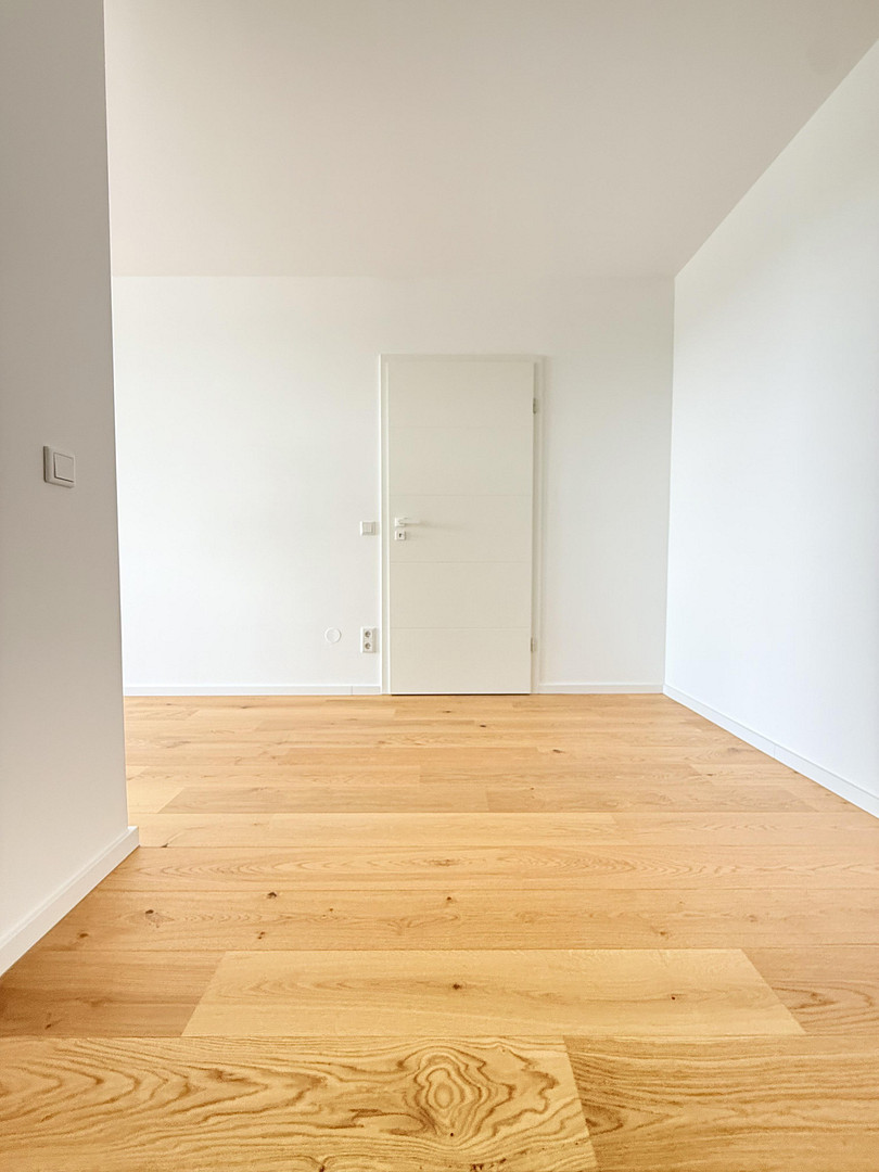 FREI Wunderschöne 1,5-Zi-Whg mit großem Balkon – 81477 München(Solln) – Vorschaubild 4