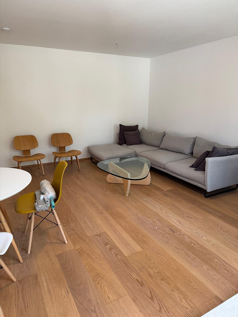 Hochwertig renovierte 2‑Zimmer Wohnung mit großem Balkon – Mauerkircherstraße 85, 81925 München(Bogenhausen) – Vorschaubild 3