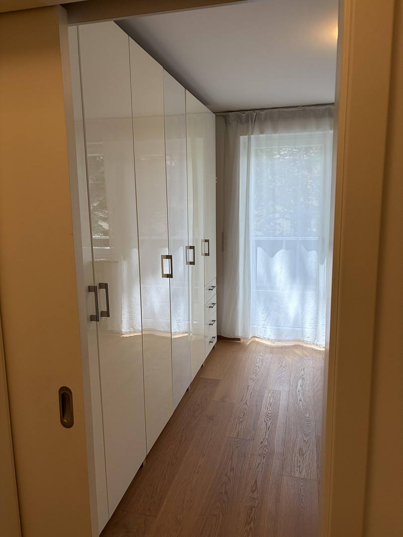 Hochwertig renovierte 2‑Zimmer Wohnung mit großem Balkon – Mauerkircherstraße 85, 81925 München(Bogenhausen) – Vorschaubild 7