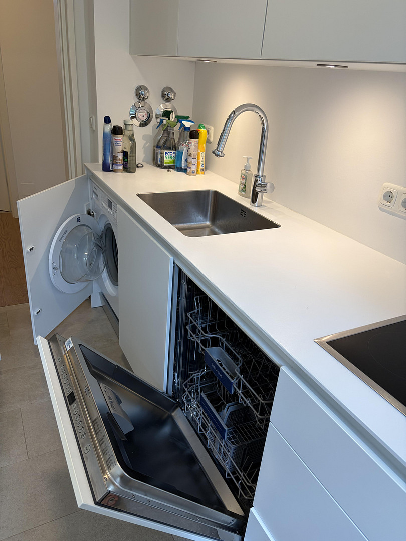 Hochwertig renovierte 2‑Zimmer Wohnung mit großem Balkon – Mauerkircherstraße 85, 81925 München(Bogenhausen) – Vorschaubild 11