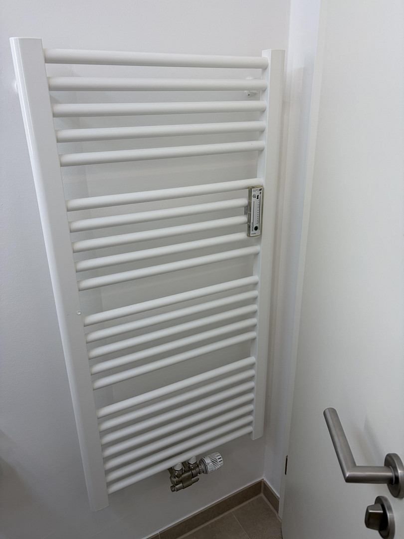 Hochwertig renovierte 2‑Zimmer Wohnung mit großem Balkon – Mauerkircherstraße 85, 81925 München(Bogenhausen) – Vorschaubild 14