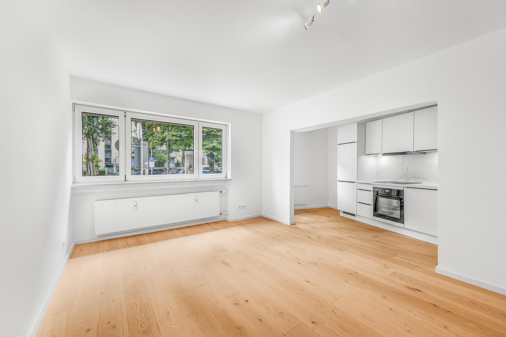 Wohnen am Kolumbusplatz? Frisch saniert, jetzt anfragen! – Falkenstrasse 44, 81669 München(Au) – Vorschaubild 7