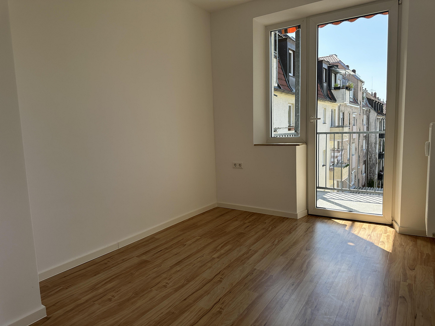 Erstbezug nach umfassender Modernisierung! Stilvolle 3-Zimmer-Wohnung in begehrter Lage – Hallerstraße 23, 90419 Nürnberg(St. Johannis) – Vorschaubild 8