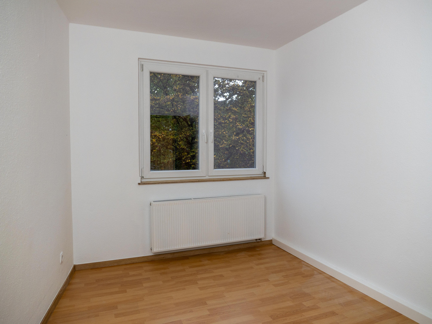 Renovierte 4-Zimmerwohnung in Duisburg-Mittelmeiderich demnächst zu vermieten – Burgstraße 20, 47137 Duisburg(Mittelmeiderich) – Vorschaubild 13
