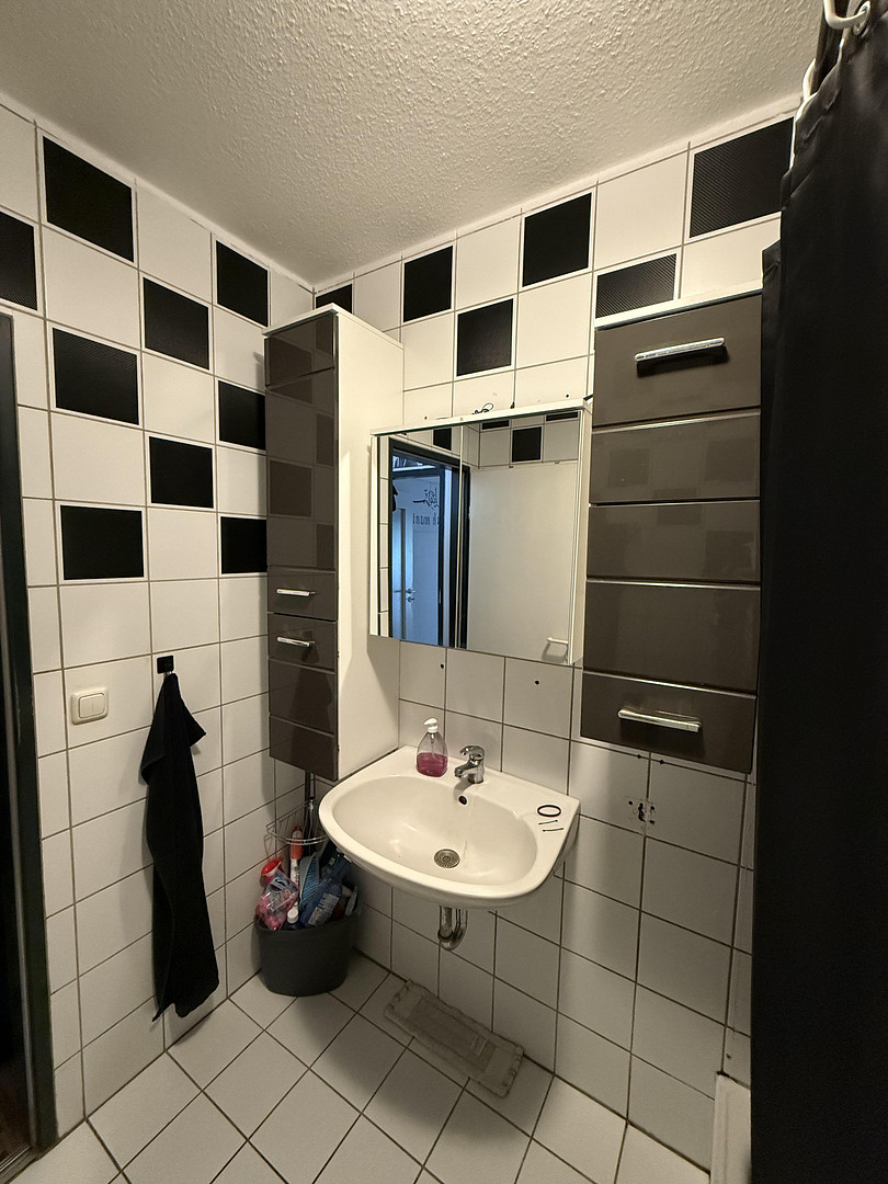 Investoren & Kapitalanleger aufgepasst - Attraktive Wohnung mit Stellplatz in KASSEL – Grebensteiner Straße 8, 34127 Kassel – Vorschaubild 9