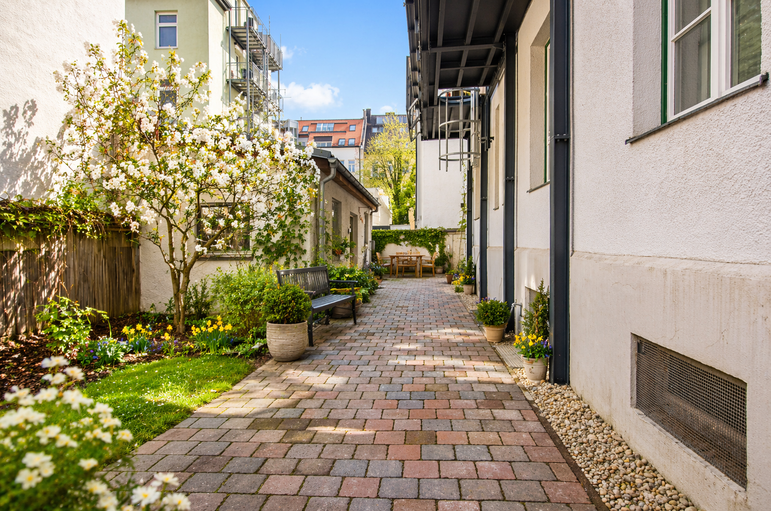 Provisionsfrei: Renovierte 2-Zi.-Altbauwohnung in der Schulstraße – Schulstr. 43, 80634 München(Neuhausen) – Vorschaubild 4