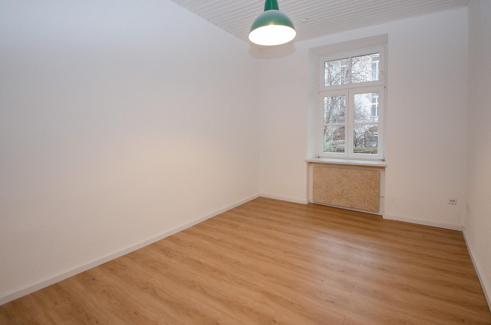Provisionsfrei: Renovierte 2-Zi.-Altbauwohnung in der Schulstraße – Schulstr. 43, 80634 München(Neuhausen) – Vorschaubild 9